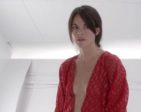 Sarah Butler - Moontrap Target Earth (2017) Censorship naked video