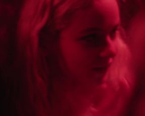 Morgan Saylor, Annabelle Dexter-Jones, India Menuez - White Girl (2016) Naked sexy video