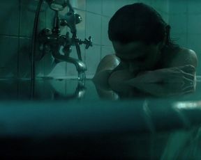 Olga Boladz nude - The Man with the Magic Box (2017)