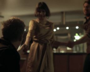 Antonina Jarnuszkiewicz, Iga Gorecka - Chylka - Kasacja s02e06 (2019) Nude TV movie scene