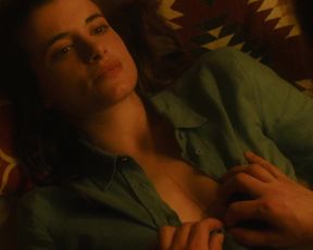 Camille Claris - La derniere vie de Simon (2019) Hot actress