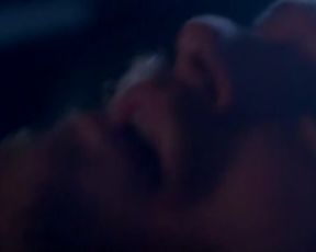 Claudia Abreu, Valentina Sampaio - Berenice Procura (2017)