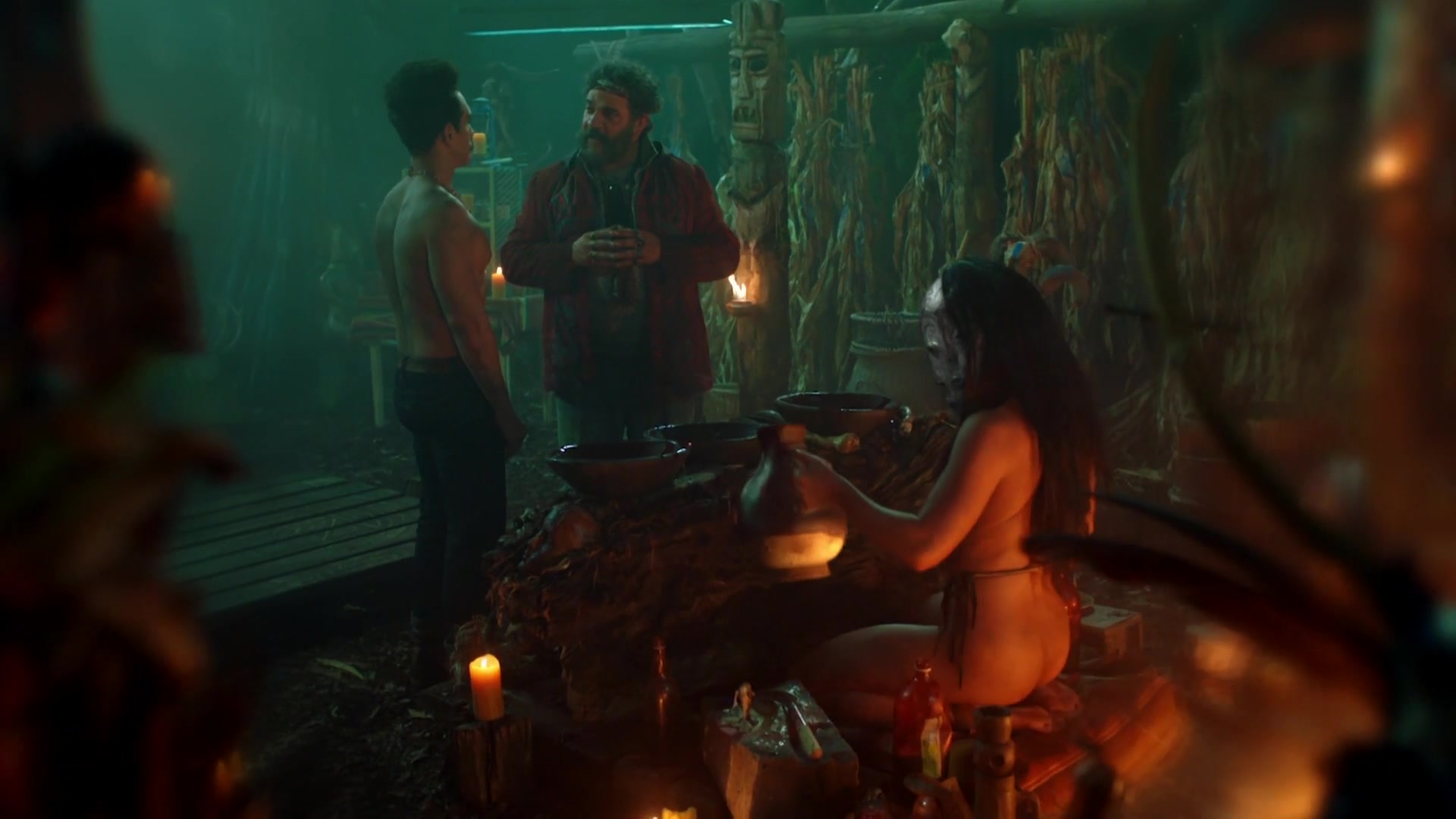 Hannah Tasker-Poland - Ash vs Evil Dead s03e05 (2018) Naked actress in a  movie scene - Erotic Art Sex Video