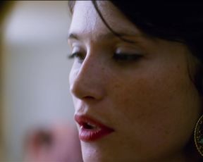 Adele Exarchpoulos - Orpheline (2016) celebrity hot scene