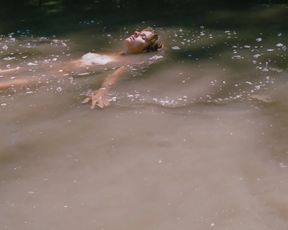 Sabrina Seyvecou nude - I tempi felici verranno presto (2016)