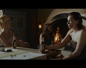 Milka Ahlroth, Mari Rantasila, Anna Paavilainen - Joulumaa (2017) Naked actress in a sexy video