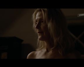 Milka Ahlroth, Mari Rantasila, Anna Paavilainen - Joulumaa (2017) Naked actress in a sexy video