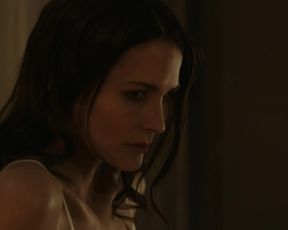 Lauriane Gillieron - Quartier des banques s01e01-04 (2017) Naked actress in a hot scene