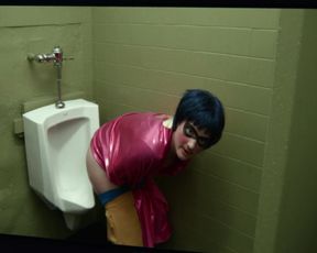 Grace Van Patten - The Meyerowitz Stories New and Selected (2017) Naked movie scene