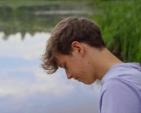 Luna Lundgren - Undskyld er der ik’ noget signal her (2019) Nude hot video