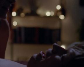 Jamie Lee - Crashing s02e01 (2017) Naked movie scene