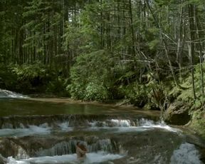 Natalya Frey naked - Poteryannyy ostrov (2018)