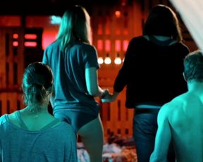 Emily Cox, Cordelia Wege, Cornelia Ivancan - Spuren des Bosen Liebe (2015) Sexy film scenes