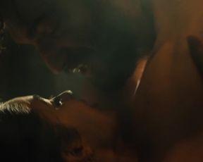 Jeanine_Mason_-_Of_Kings_and_Prophets_s01e01 (2016)