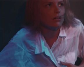 Kamila Kobic naked - Przypal (2016)