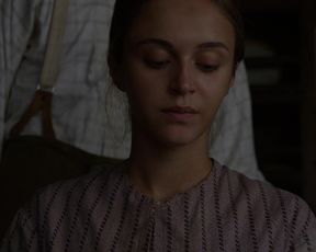 Pauline Burlet nude - Le Semeur (2017)