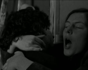 Louise Chevillotte - L'amant d'un jour (2017) celebs nude videos