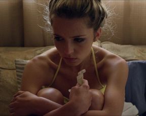 Jessica Rothe - Tater Tot _ Patton (2017) Censorship celebs scenes