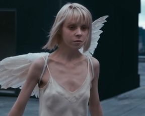 Antonia Campbell-Hughes - MindGamers (2015) Naked TV movie scene