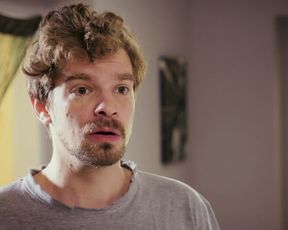 Barbora Mottlova, Tereza Vitu - Po hlave s01e01 (2020) Hot nude scene