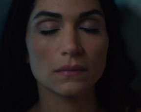 Lela Loren sexy - Altered Carbon (2020) (Season2,Episode8)