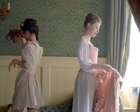 Holli Dempsey naked - Harlots (2017)(Season 1, Episode 2)