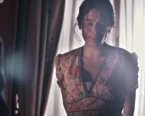 Claudia Traisac nude - La Sonata Del Silencio (2016) (Season 1, Episode 7)