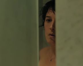 Berangere McNeese, Florence Loiret Caille - Le Bureau des Legendes s05e01 (2020) Сut naked video