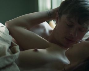 Tatiana Maslany - Two Lovers and a Bear (2016) celebrity hot scene