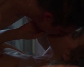 Lygie Duvivier naked - Souviens Toi (2017) (Season 1, Episode 3)