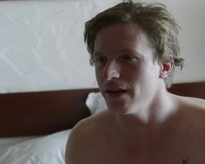 Luise Heyer nude - Fado (2016)