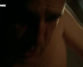 Marilyne Canto - Une vie apres (2018) Naked TV movie scene