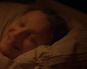 Simona Brown, Tallulah Haddon - Kiss Me First s01e02 (2018) celebrity hot scene