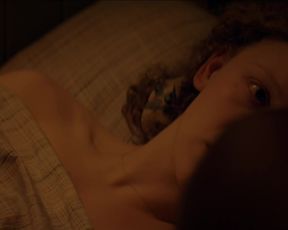 Simona Brown, Tallulah Haddon - Kiss Me First s01e02 (2018) celebrity hot scene