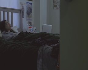 Sami Cavestani - Void (2017) Naked actress in a sexy video