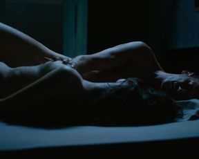 Friederike Becht - Parfum s01e03 (2018) Naked movie scenes