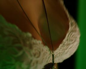 Alyx Libby, Elyse Dufour, Amber Neukum - The Night Sitter (2018) Hot movie scene