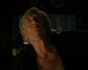 Veronica Echegui nude - Trust s01e01 (2018) (Season 1, Episode 1)