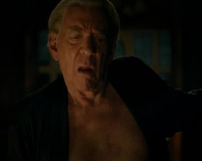 Veronica Echegui nude - Trust s01e01 (2018) (Season 1, Episode 1)