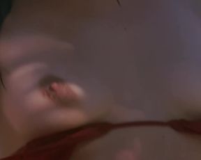 Helena Noguerra nude - Mafiosa S03E07 (2010)