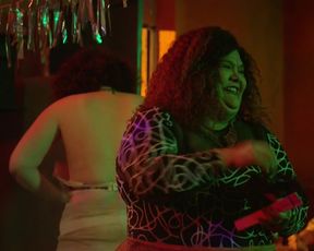 Li Borges.and other actresses - Me Chama De Bruna s02e07 (2017) Hot 720p_1