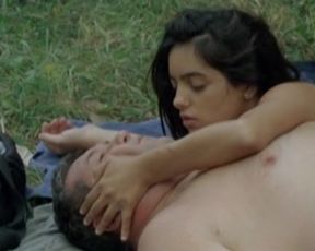 Hafsia Herzi - Le roi de l'evasion (2009)