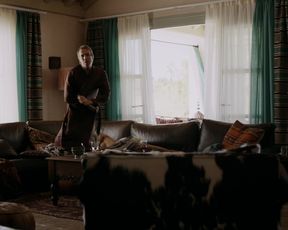 Fernanda Diniz sexy - Berlin Station (2017) (Season2, Episode2)