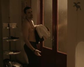 Jeanette Hain Nude - Lugen und andere Wahrheiten (2014)