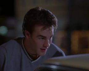 Bristi Havins, Tonie Perensky Nude - Varsity Blues (1999)