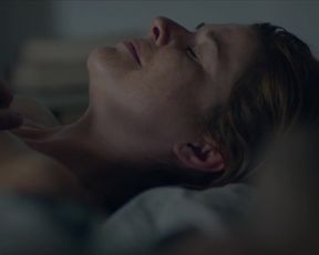 Marta Scislowicz - To, co zostaje (2019) Сut naked video