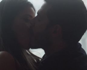 Paulina Davila,Teresa Ruiz, Solana Azulay nude - Aqui en la Tierra s01 (2018)