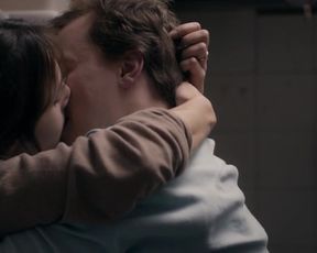 Sarah Adler naked - The Cakemaker (2017)