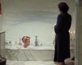 Amy Adams Sexy, Hot scene in 'Miss Pettigrew Lives for a Day'