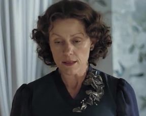 Amy Adams Sexy, Hot scene in 'Miss Pettigrew Lives for a Day'